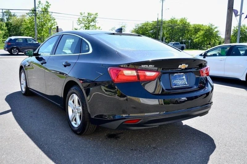 2021 Chevrolet Malibu - Image 7 of 12