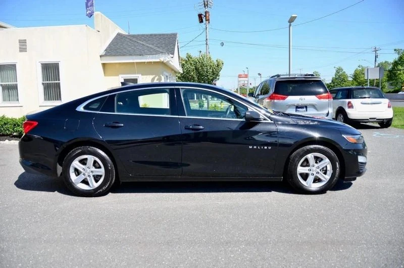 2021 Chevrolet Malibu - Image 12 of 12