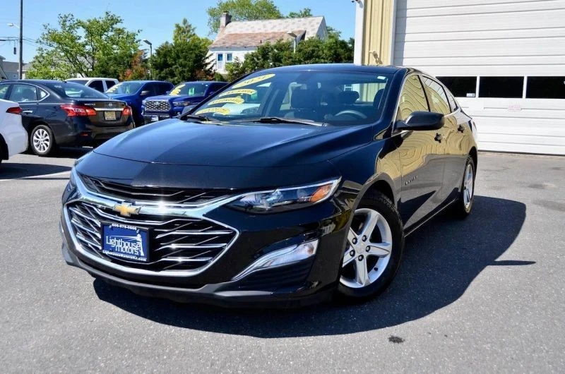 2021 Chevrolet Malibu - Image 2 of 12