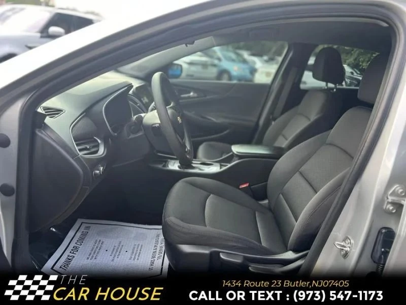 2021 Chevrolet Malibu - Image 11 of 12