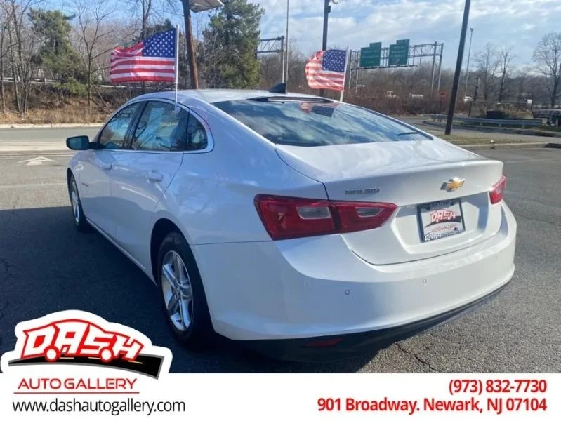 2021 Chevrolet Malibu - Image 6 of 12