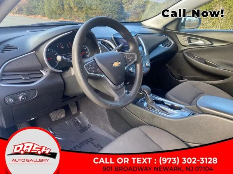 2021 Chevrolet Malibu - Image 11 of 12