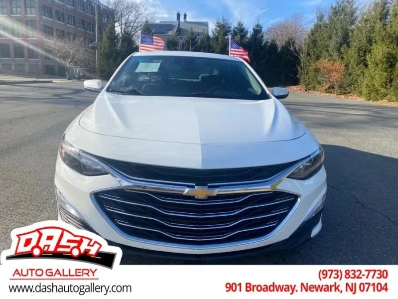 2021 Chevrolet Malibu - Image 9 of 12