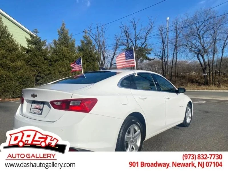 2021 Chevrolet Malibu - Image 4 of 12