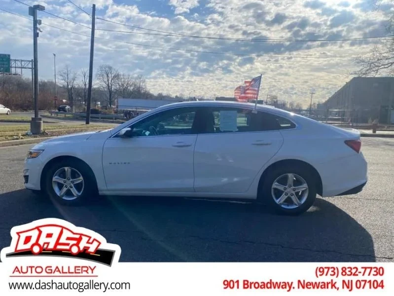 2021 Chevrolet Malibu - Image 7 of 12