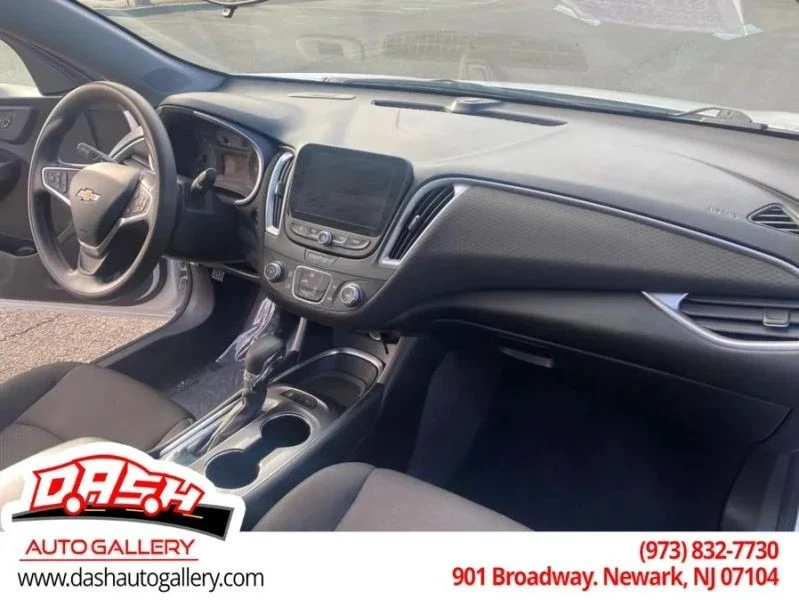2021 Chevrolet Malibu - Image 12 of 12