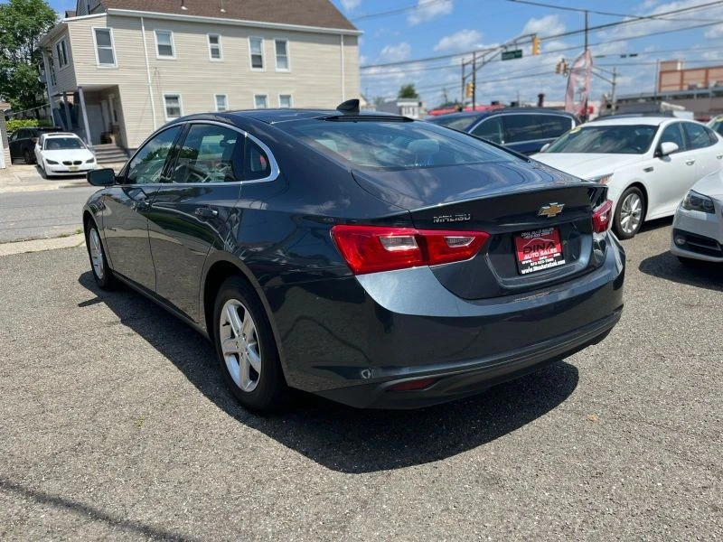 2021 Chevrolet Malibu - Image 4 of 12