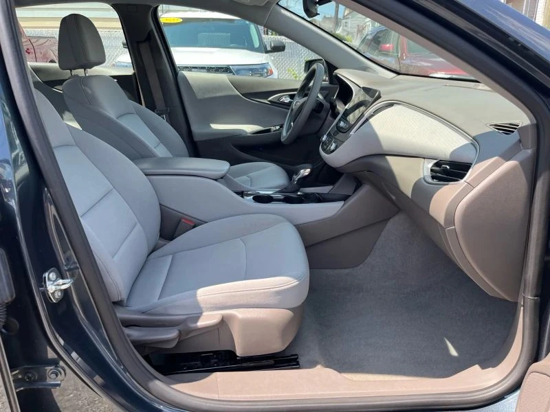 2021 Chevrolet Malibu - Image 9 of 12