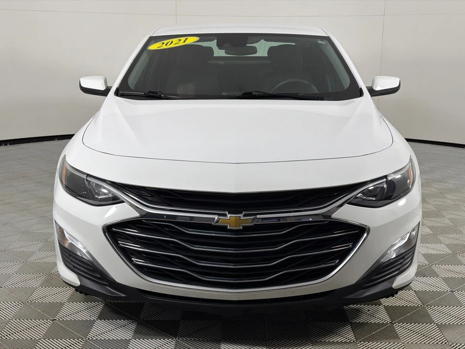 2021 Chevrolet Malibu - Image 11 of 12