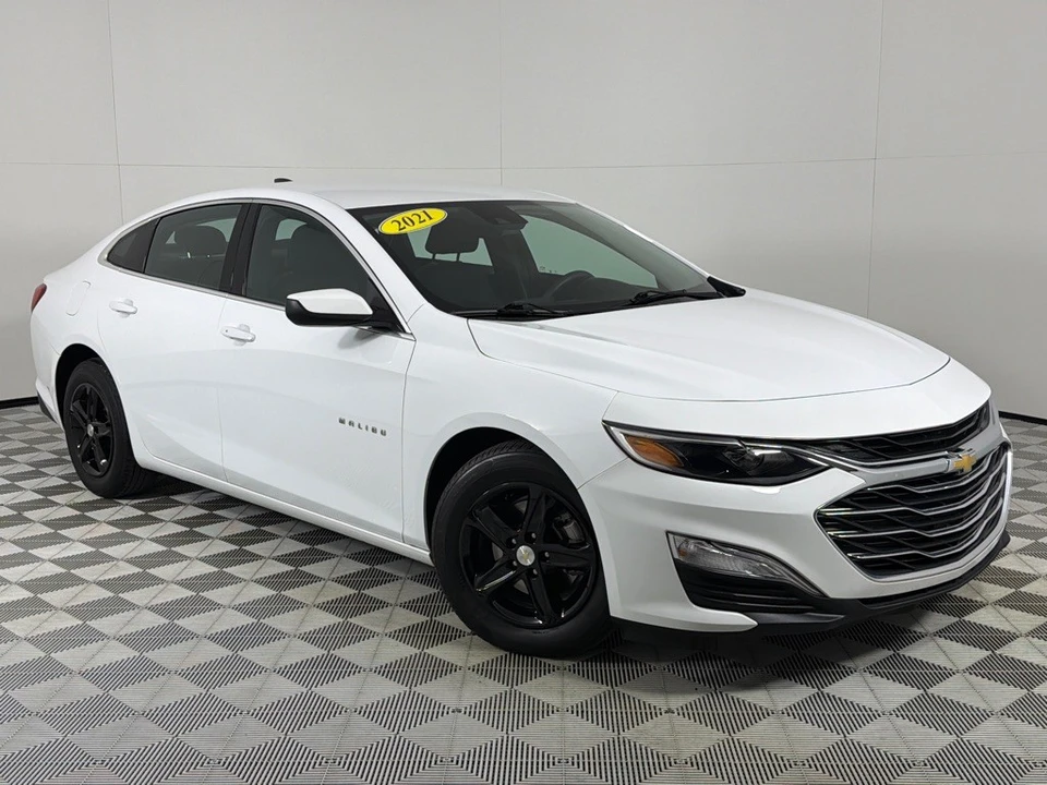 2021 Chevrolet Malibu - Image 2 of 12
