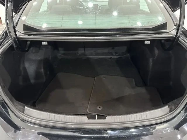 2021 Chevrolet Malibu - Image 8 of 12