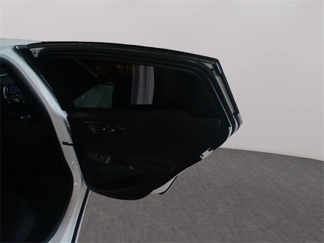 2021 Chevrolet Malibu - Image 18 of 21