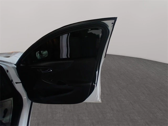 2021 Chevrolet Malibu - Image 16 of 21