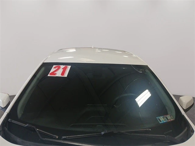 2021 Chevrolet Malibu - Image 4 of 21