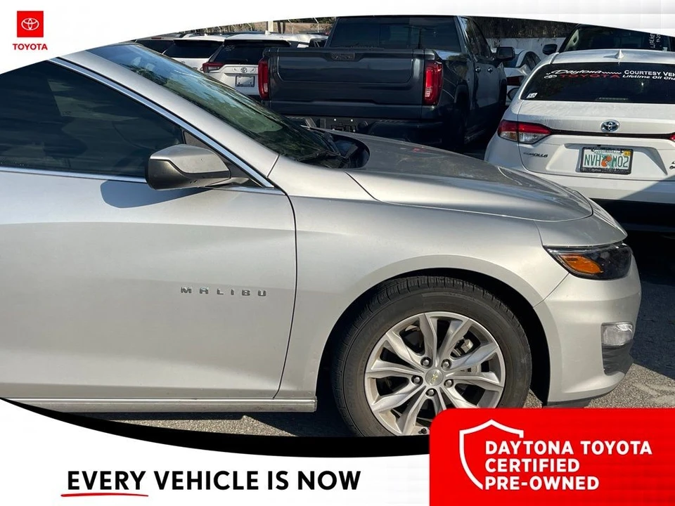 2021 Chevrolet Malibu - Image 9 of 10