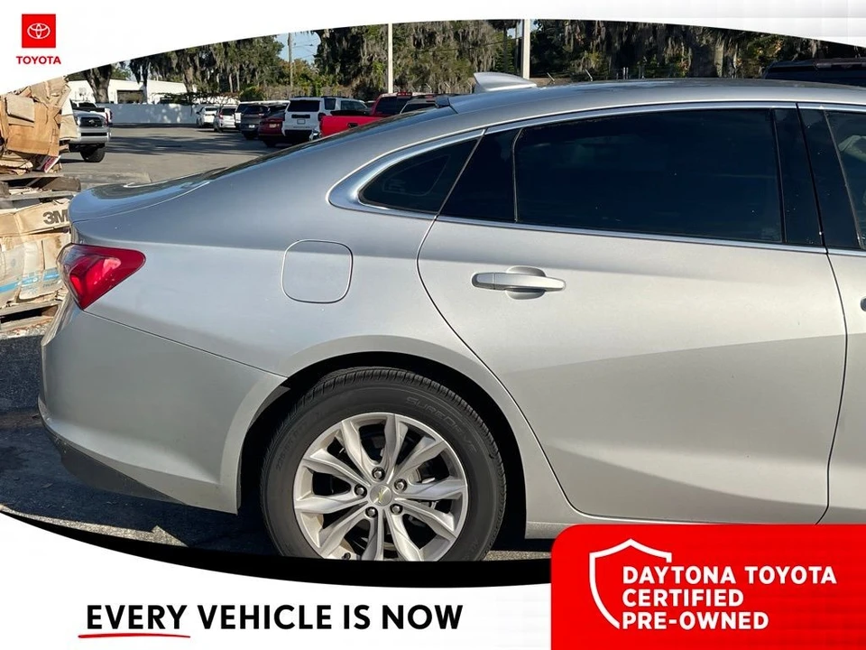 2021 Chevrolet Malibu - Image 3 of 10
