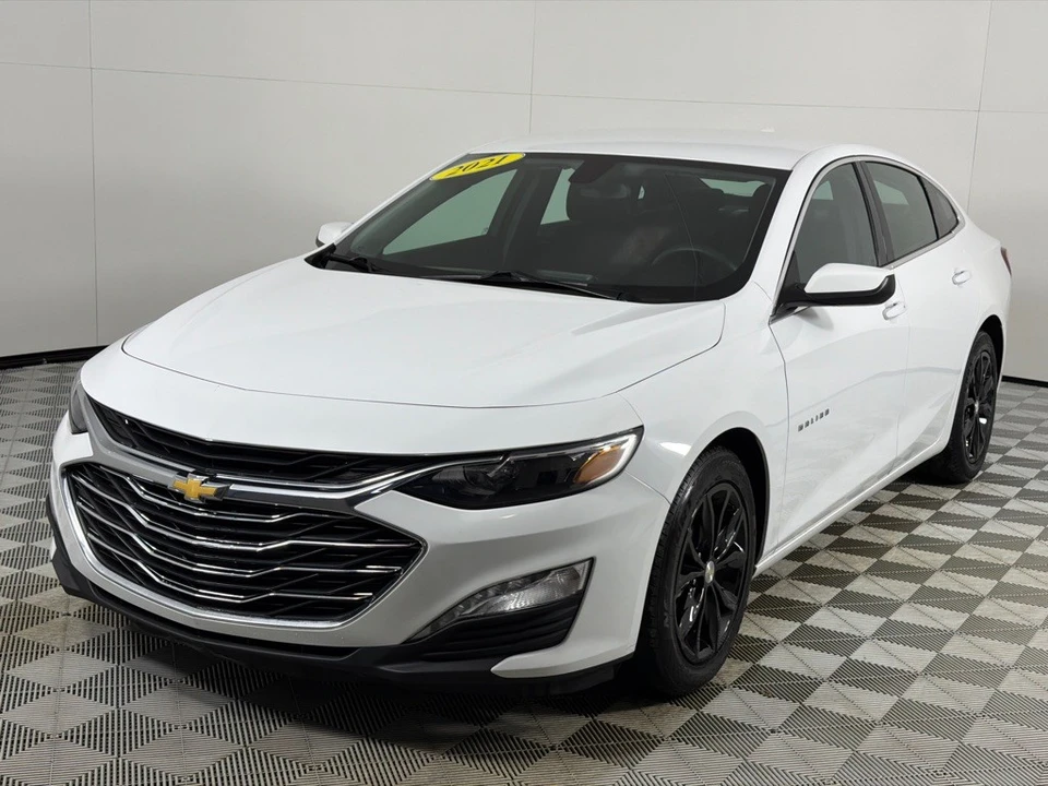 2021 Chevrolet Malibu - Image 9 of 12