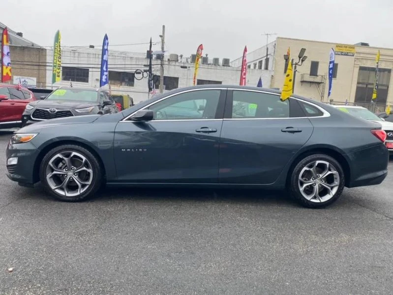 2021 Chevrolet Malibu - Image 9 of 12