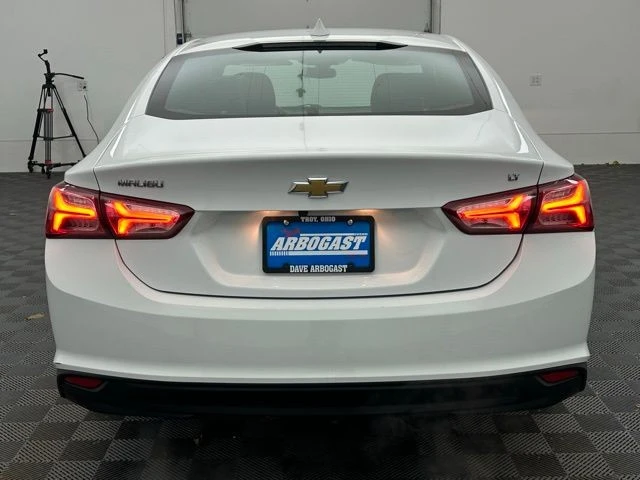 2021 Chevrolet Malibu - Image 10 of 12