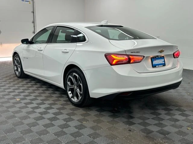 2021 Chevrolet Malibu - Image 11 of 12