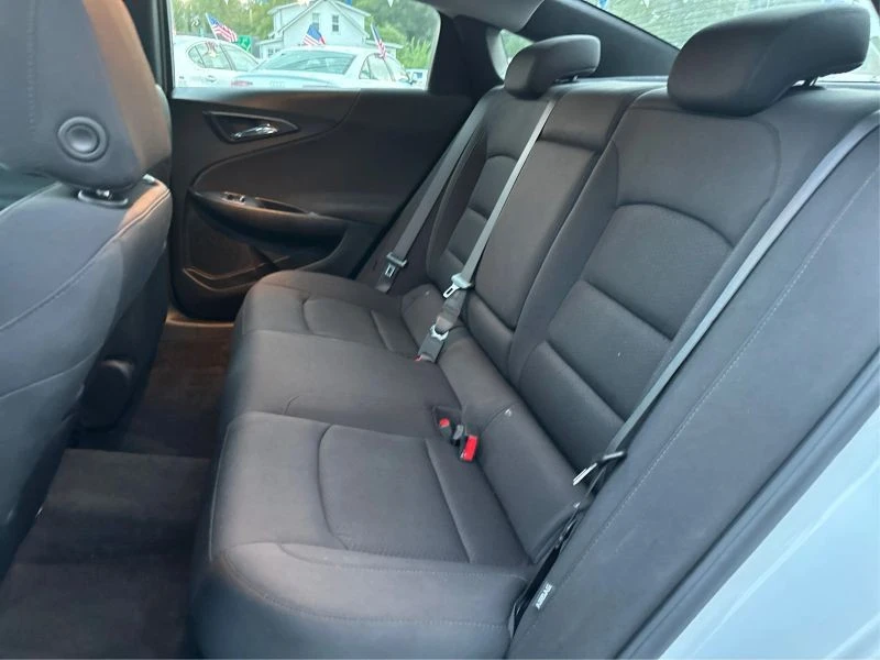 2021 Chevrolet Malibu - Image 10 of 12