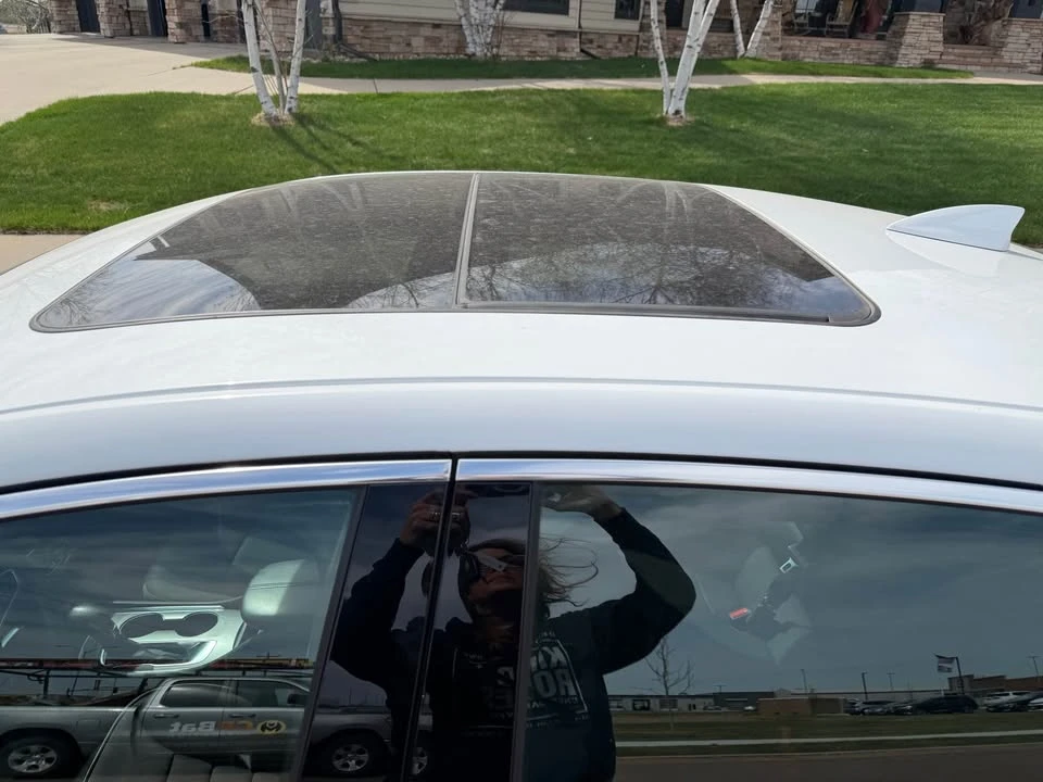2021 Chevrolet Malibu - Image 3 of 8