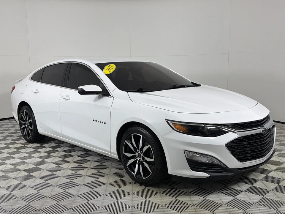 2021 Chevrolet Malibu - Image 3 of 12