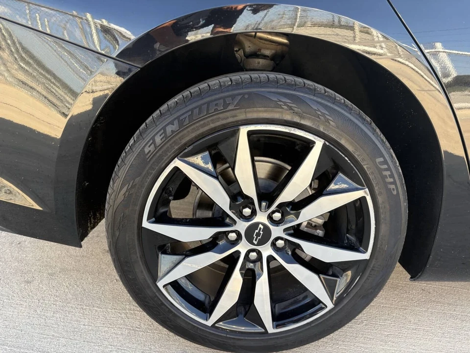 2021 Chevrolet Malibu - Image 10 of 21