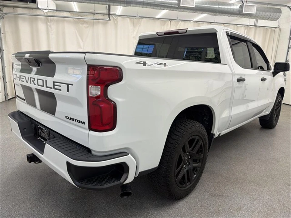 2021 Chevrolet Silverado 4th Gen - Image 5 of 15