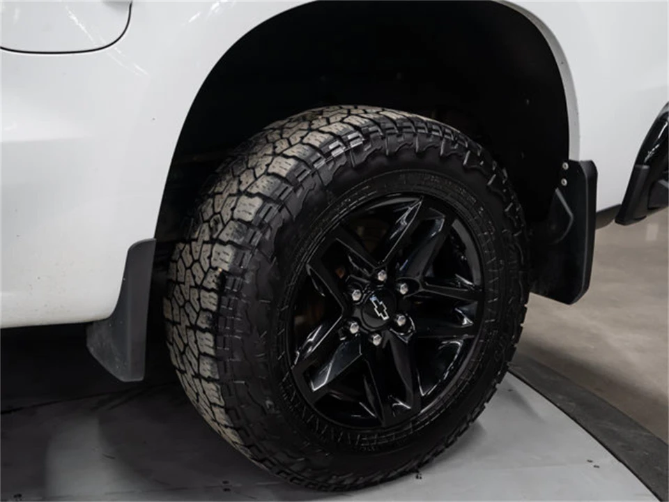 2021 Chevrolet Silverado 4th Gen - Image 17 of 31