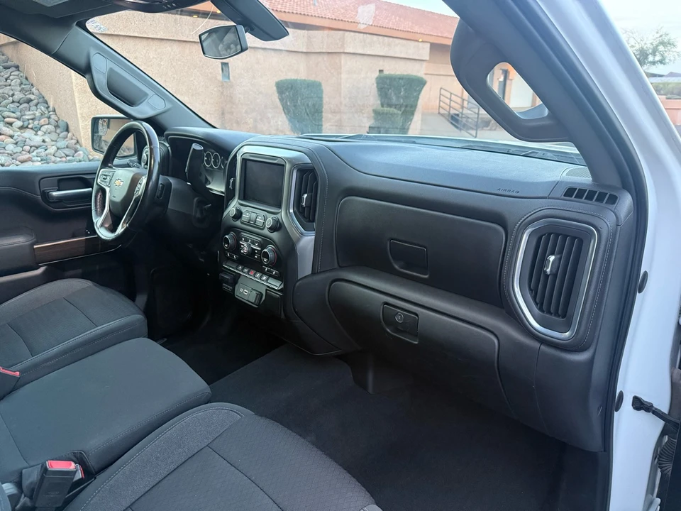 2021 Chevrolet Silverado 4th Gen - Image 17 of 21