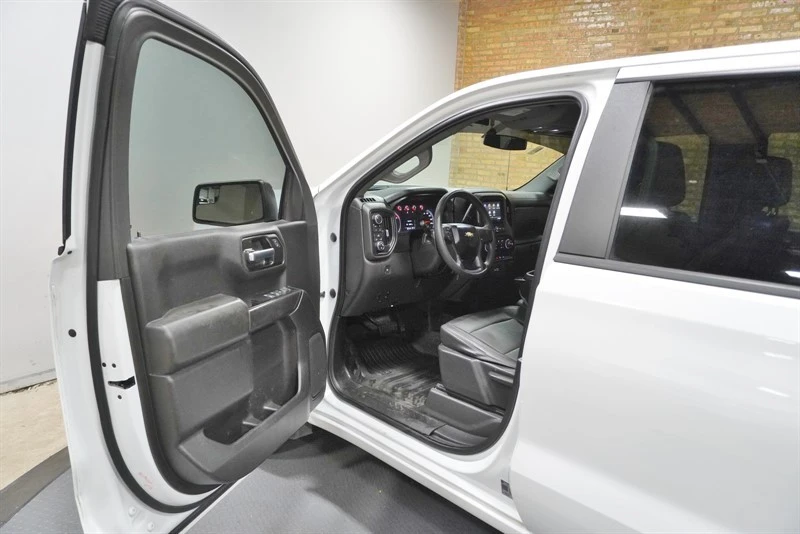 2021 Chevrolet Silverado 4th Gen - Image 20 of 21