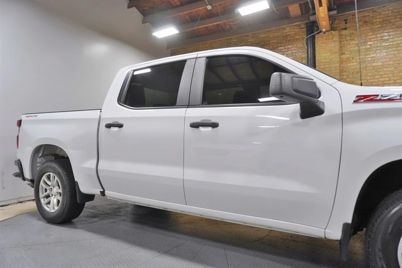 2021 Chevrolet Silverado 4th Gen - Image 9 of 21