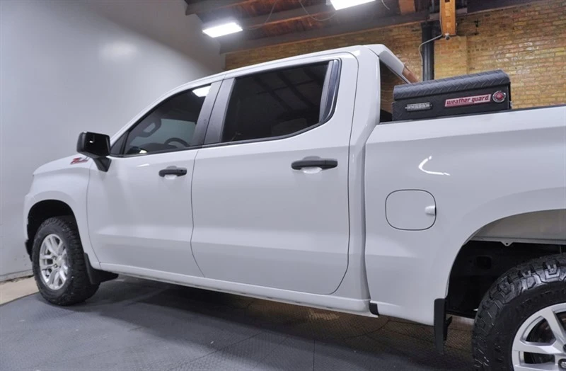 2021 Chevrolet Silverado 4th Gen - Image 19 of 21