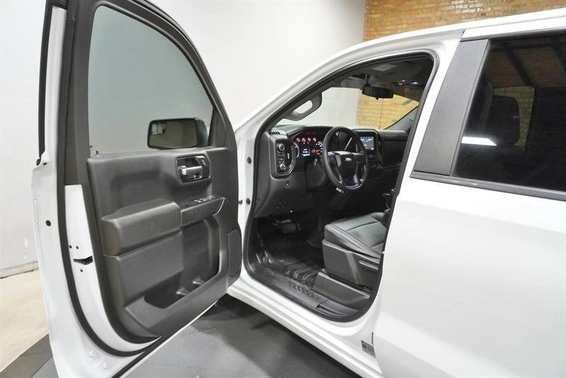 2021 Chevrolet Silverado 4th Gen - Image 20 of 21
