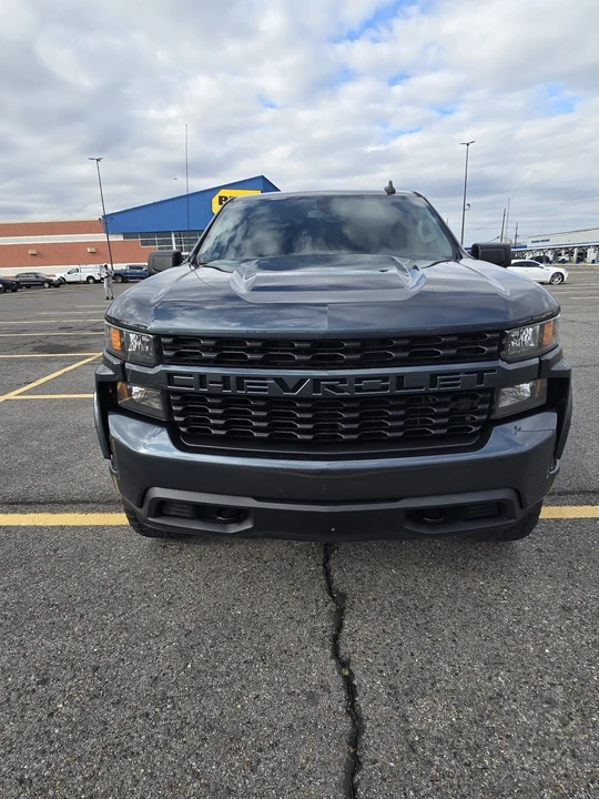 2021 Chevrolet Silverado 4th Gen - Image 2 of 9