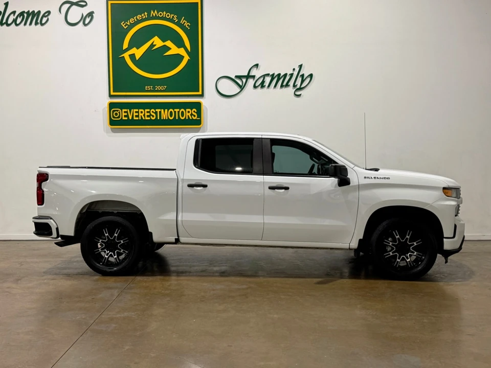2021 Chevrolet Silverado 4th Gen - Image 2 of 12