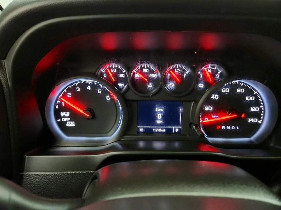 2021 Chevrolet Silverado 4th Gen - Image 15 of 21