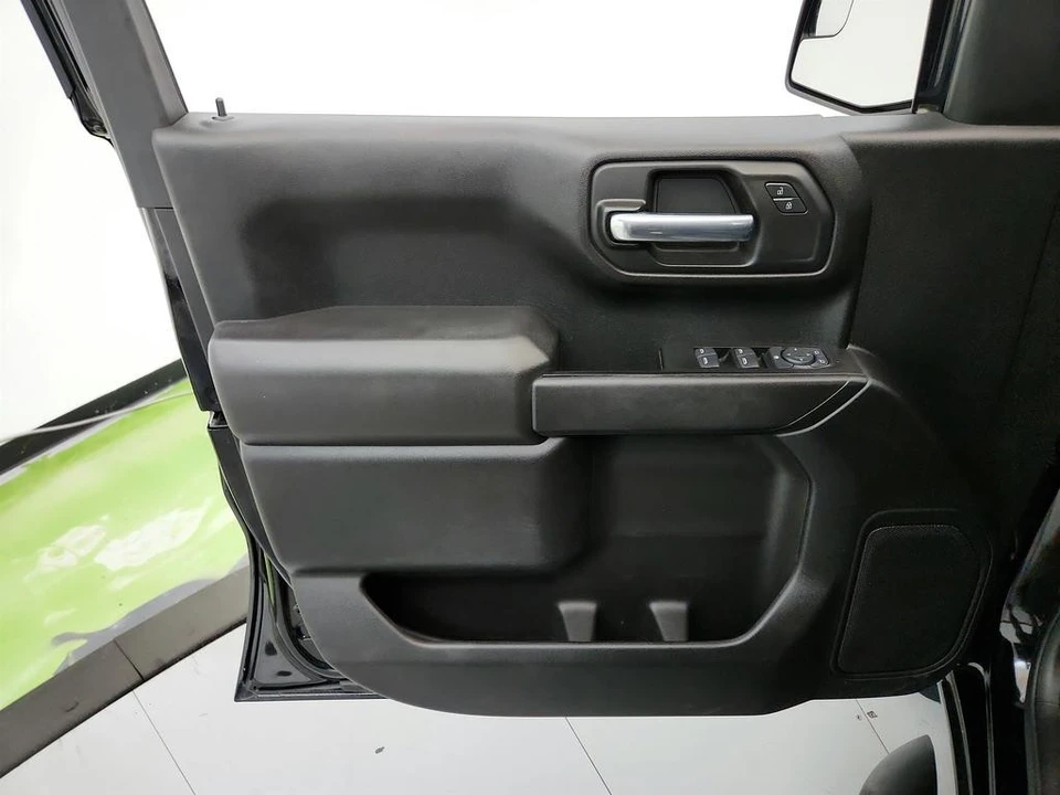 2021 Chevrolet Silverado 4th Gen - Image 20 of 21