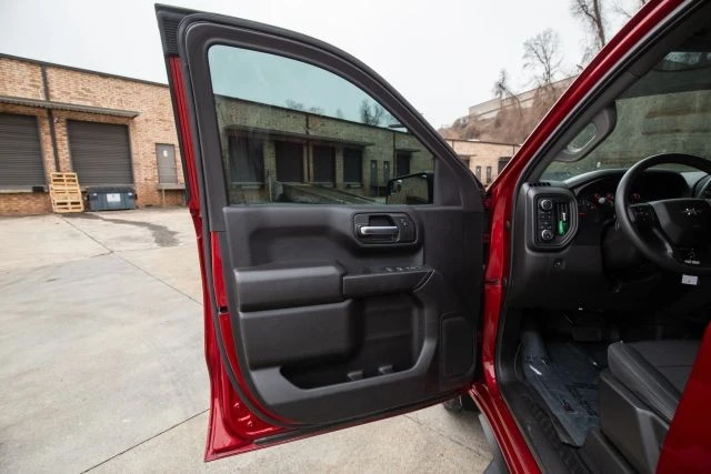 2021 Chevrolet Silverado 4th Gen - Image 18 of 21