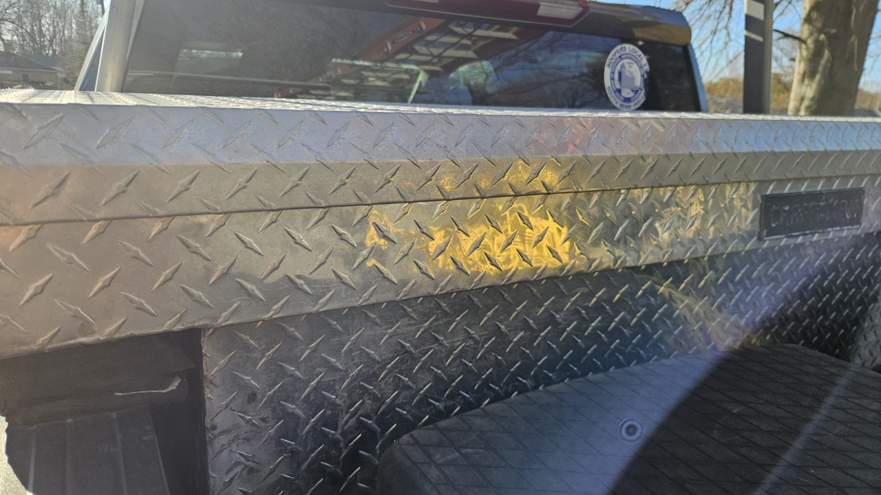 2021 Chevrolet Silverado 4th Gen - Image 12 of 18