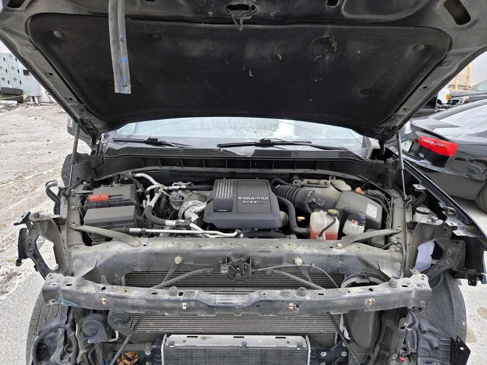 2021 Chevrolet Silverado 4th Gen - Image 18 of 19