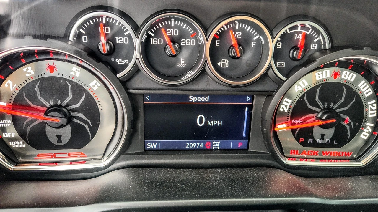 2021 Chevrolet Silverado 4th Gen - Image 12 of 13
