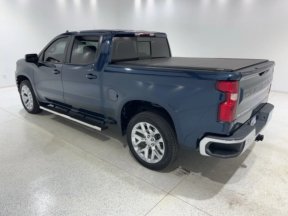 2021 Chevrolet Silverado 4th Gen - Image 2 of 12