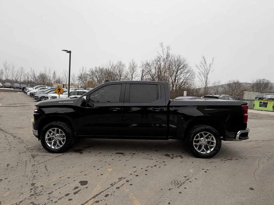 2021 Chevrolet Silverado 4th Gen - Image 15 of 21