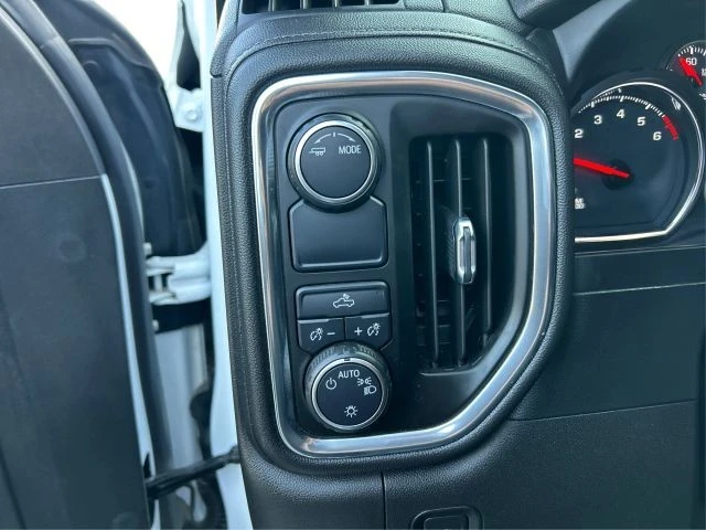 2021 Chevrolet Silverado 4th Gen - Image 18 of 21