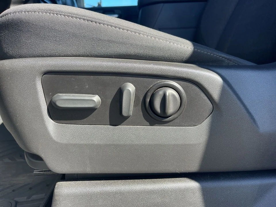 2021 Chevrolet Silverado 4th Gen - Image 10 of 21