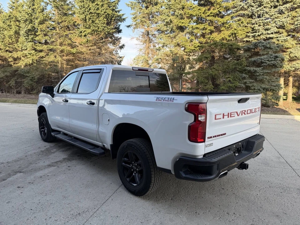 2021 Chevrolet Silverado 4th Gen - Image 9 of 21