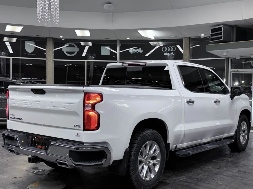 2021 Chevrolet Silverado 4th Gen - Image 9 of 12