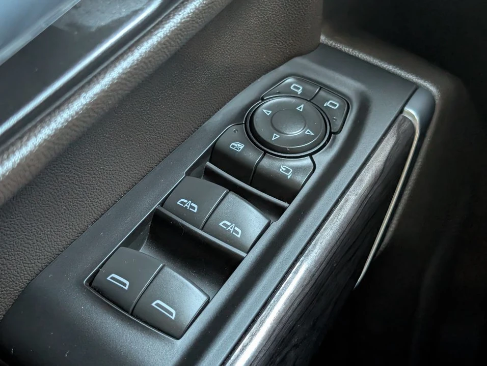 2021 Chevrolet Silverado 4th Gen - Image 11 of 21